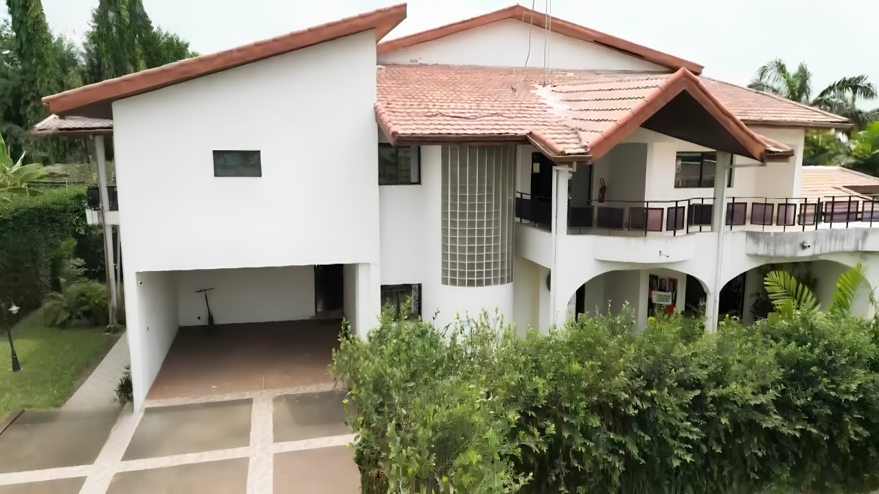 Vue extérieure du campus Global Digital School — Riviera 4, Cocody, Abidjan